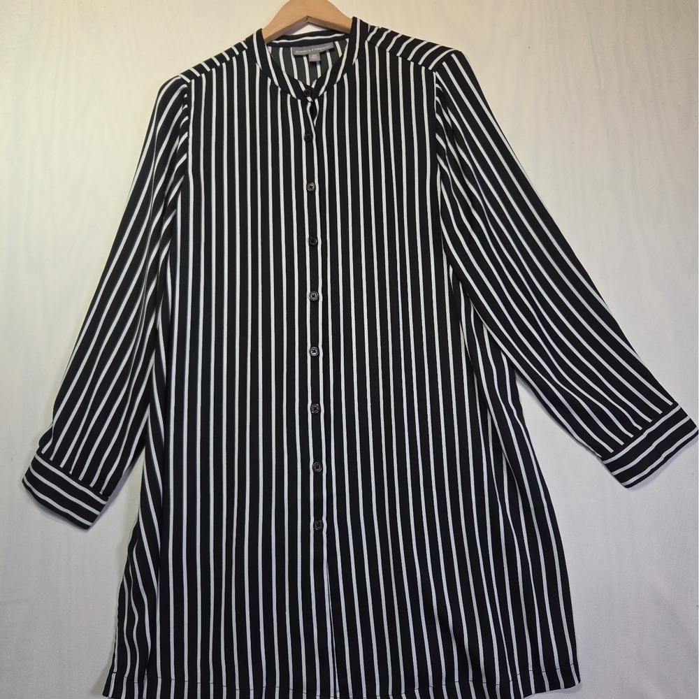 Jessica London 16W Tunic Blouse Black White Stripe Button Front Long Sleeve